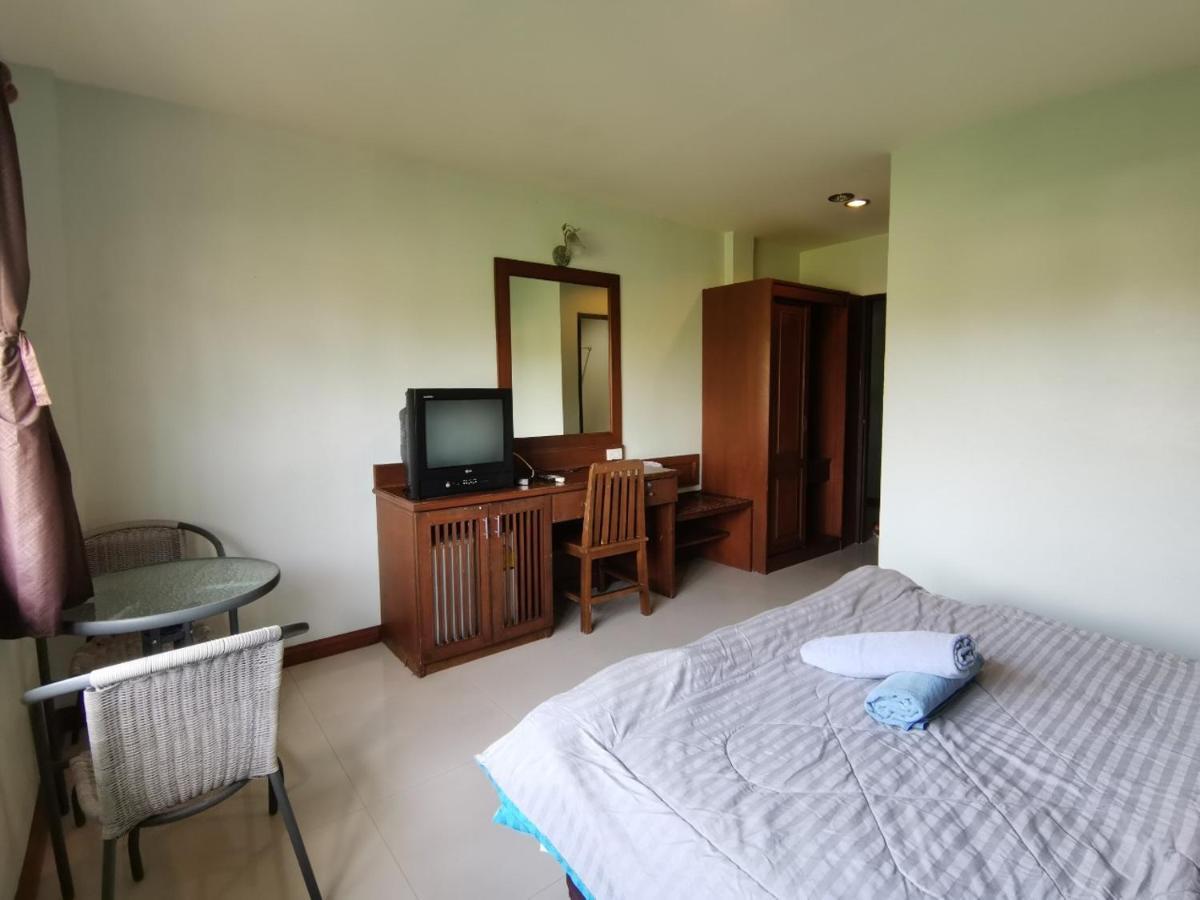 فندق Oyo 616 Bonita House Samui بوفوت المظهر الخارجي الصورة
